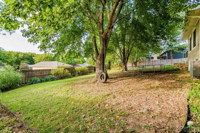 6004 Tumbleweed Terrace, Manhattan, KS 66502