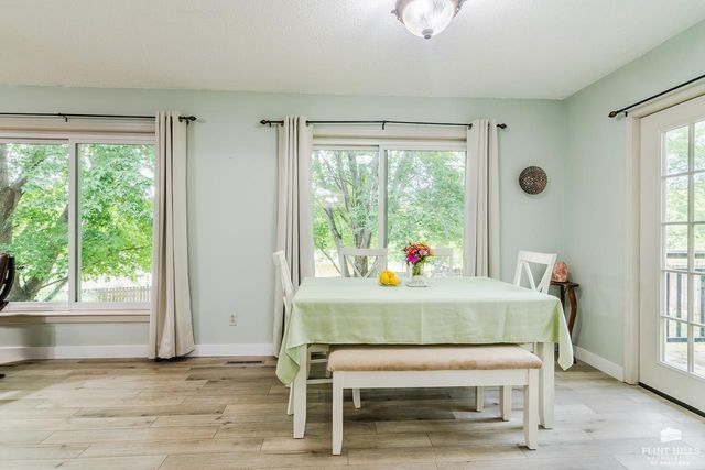 6004 Tumbleweed Terrace, Manhattan, KS 66502