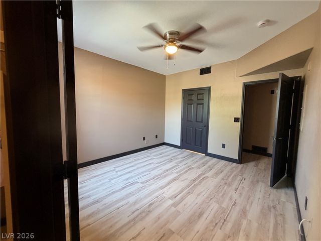 8000 West Badura Avenue 1001, Las Vegas, NV 89113