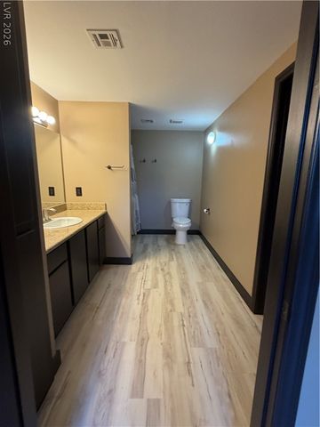 8000 West Badura Avenue 1001, Las Vegas, NV 89113