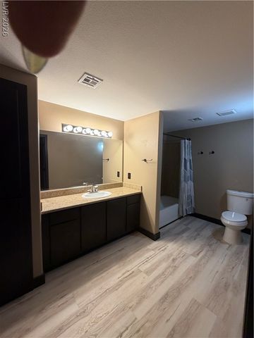 8000 West Badura Avenue 1001, Las Vegas, NV 89113