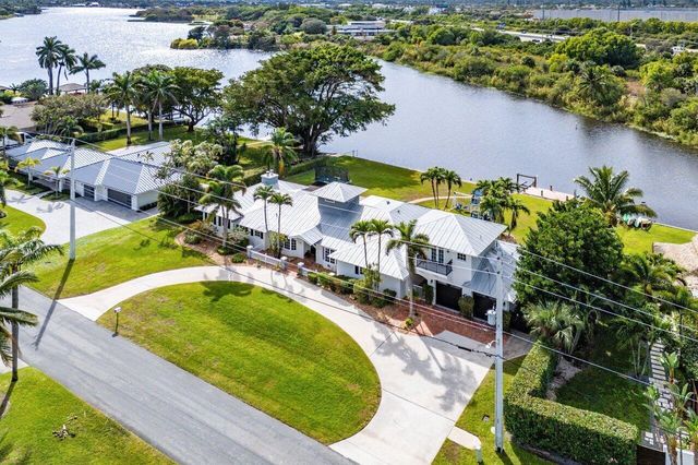 3815 S Lake Drive, Boynton Beach, FL 33435