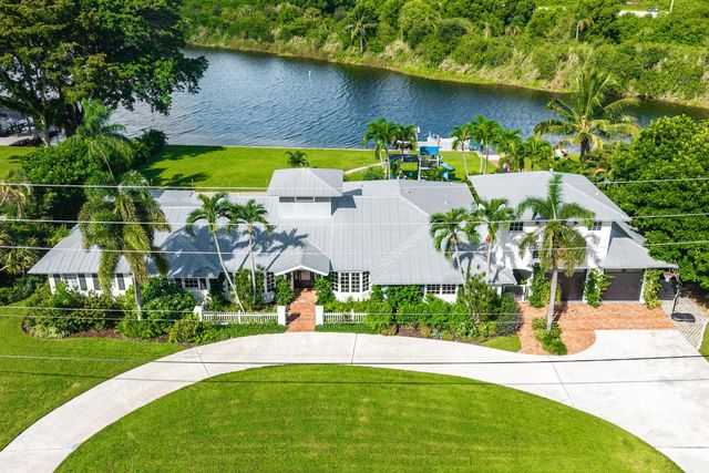 3815 S Lake Drive, Boynton Beach, FL 33435