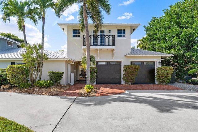 3815 S Lake Drive, Boynton Beach, FL 33435