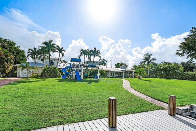 3815 S Lake Drive, Boynton Beach, FL 33435