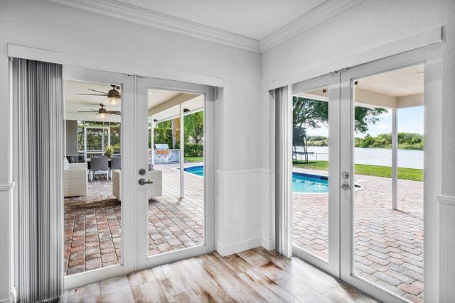 3815 S Lake Drive, Boynton Beach, FL 33435