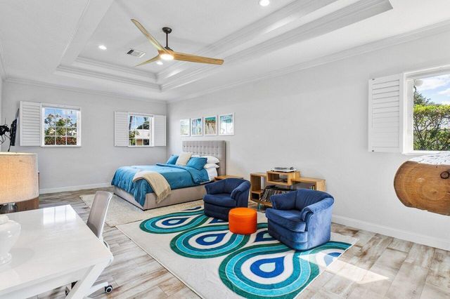 3815 S Lake Drive, Boynton Beach, FL 33435