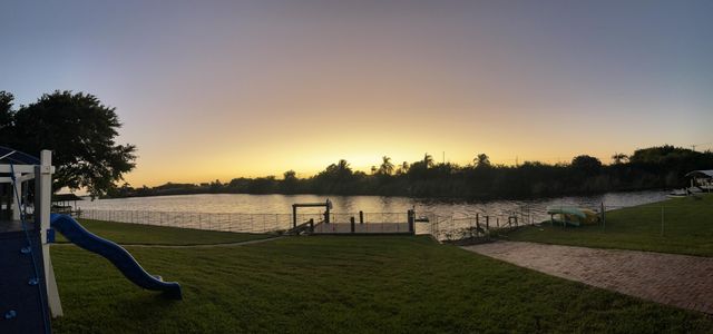 3815 S Lake Drive, Boynton Beach, FL 33435