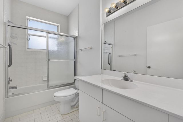 9868 D Summerbrook Terrace, Boynton Beach, FL 33437