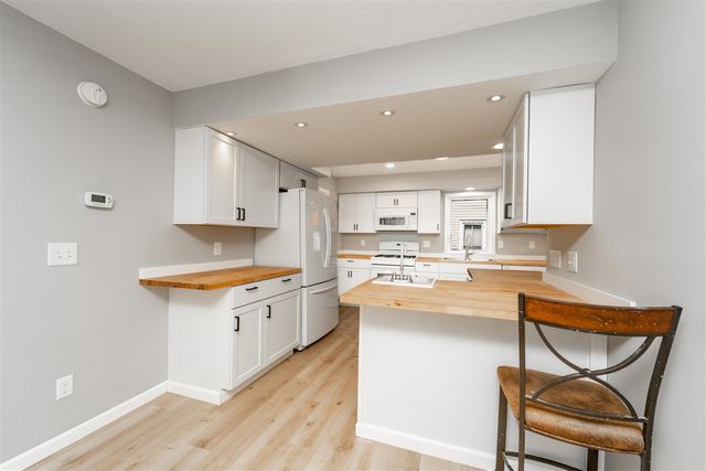 816 River Street, Three Rivers, MI 49093