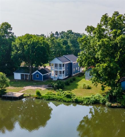 816 River Street, Three Rivers, MI 49093