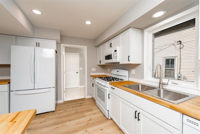 816 River Street, Three Rivers, MI 49093