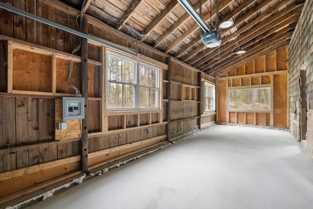 42 North St, Norfolk, MA 02056