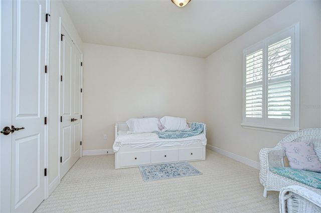 7013 BRIARHILL COURT, Tampa, FL 33625