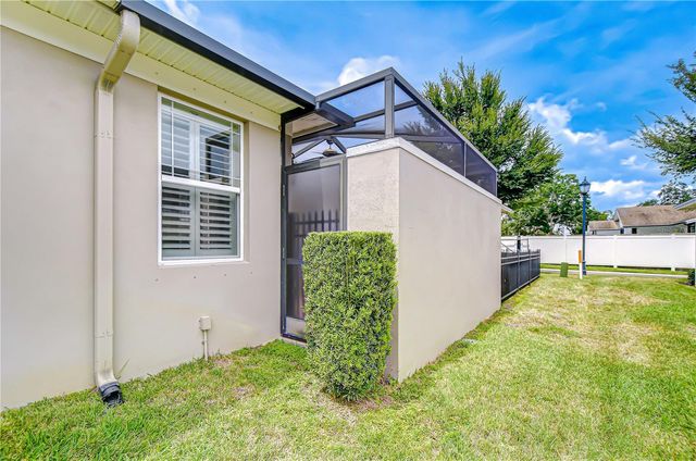 7013 BRIARHILL COURT, Tampa, FL 33625