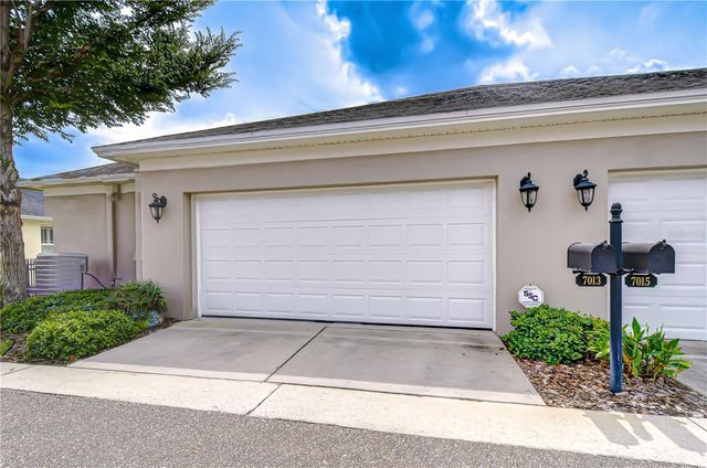 7013 BRIARHILL COURT, Tampa, FL 33625