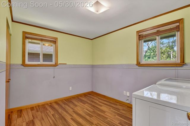 721 Robbinann Drive, Waterford Charter Township, MI 48328