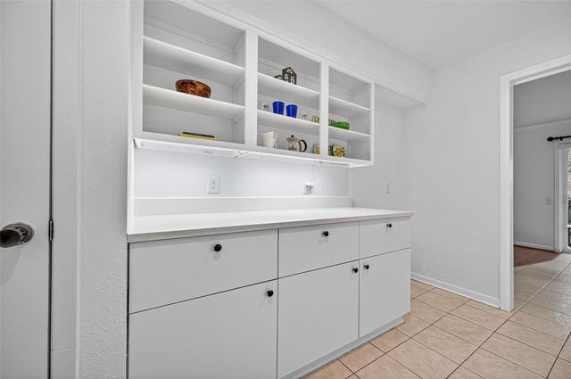 11603 Lakeside Place Drive, Houston, TX 77077