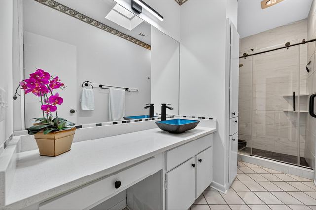 11603 Lakeside Place Drive, Houston, TX 77077