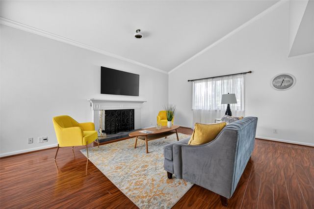 11603 Lakeside Place Drive, Houston, TX 77077