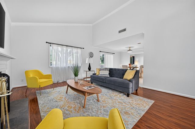 11603 Lakeside Place Drive, Houston, TX 77077