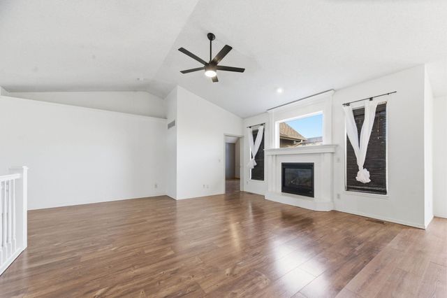 11420 E Pine Meadow Ct, Wichita, KS 67206