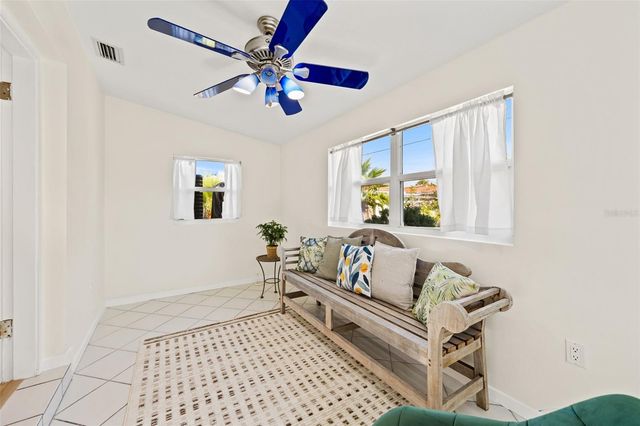 1412 DURLING DRIVE S, South Pasadena, FL 33707