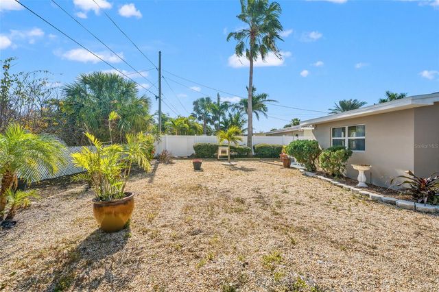 1412 DURLING DRIVE S, South Pasadena, FL 33707