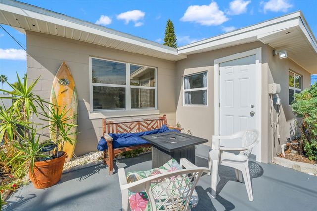 1412 DURLING DRIVE S, South Pasadena, FL 33707