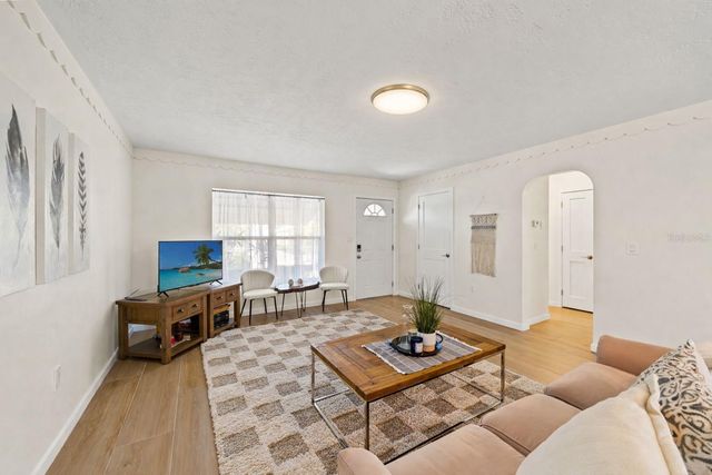 1412 DURLING DRIVE S, South Pasadena, FL 33707