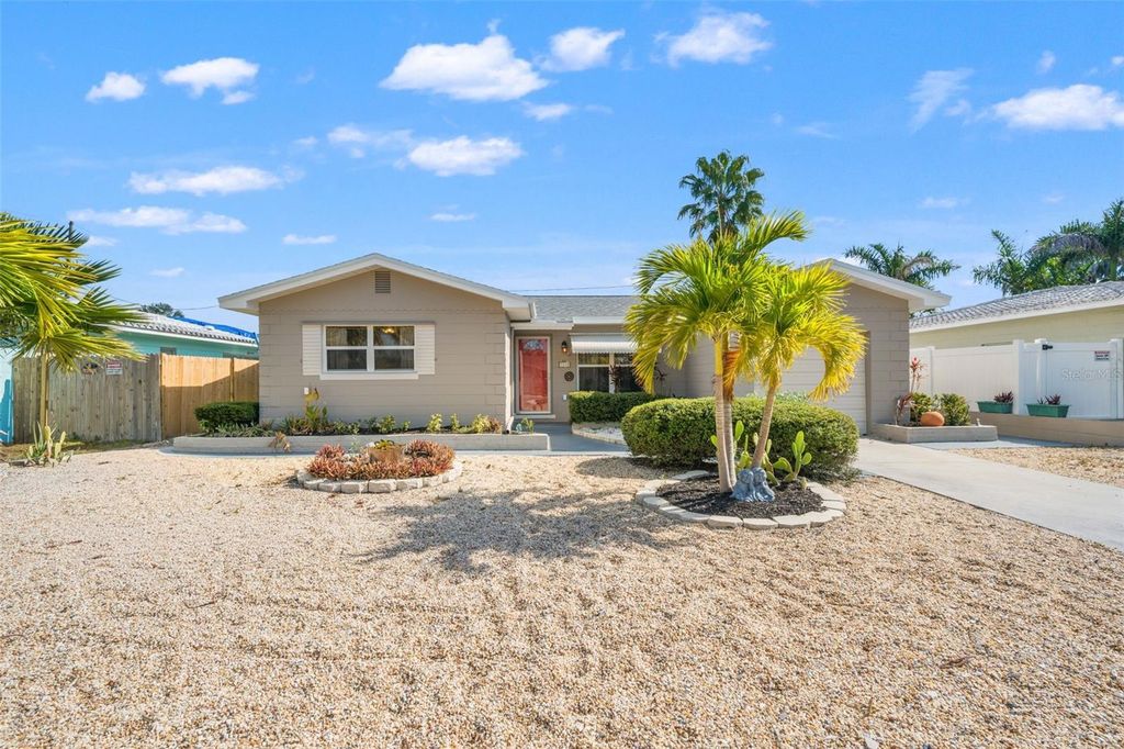 1412 DURLING DRIVE S, South Pasadena, FL 33707