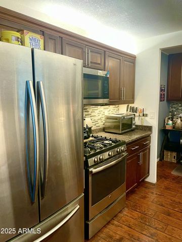 2050 W DUNLAP Avenue F294, Phoenix, AZ 85021