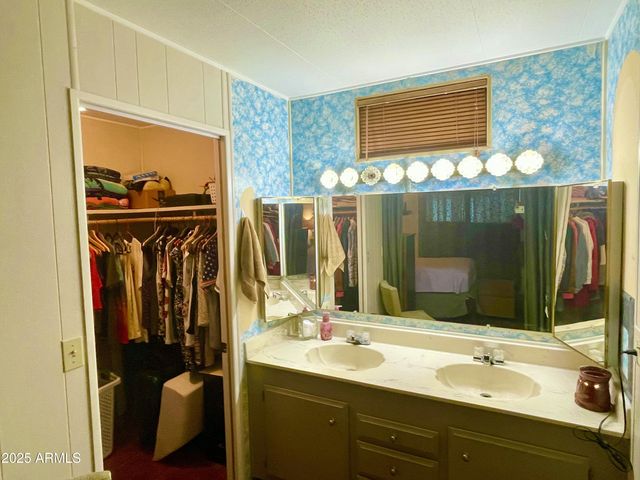 2050 W DUNLAP Avenue F294, Phoenix, AZ 85021