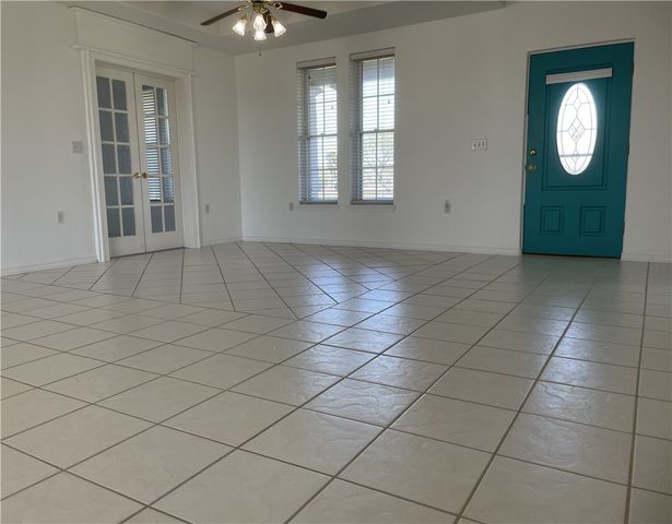 8101 Mt Zion, Corpus Christi, TX 78413