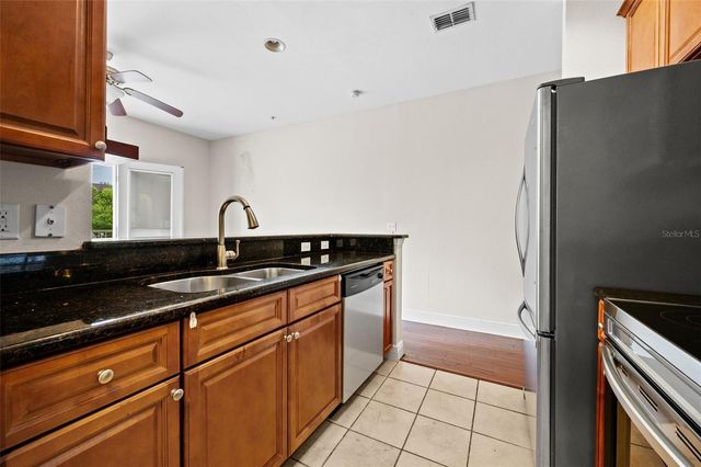 1500 NW 4TH AVENUE 208, Gainesville, FL 32603