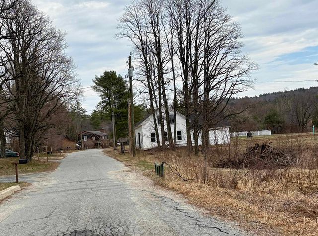 40 Library Road, Grafton, NH 03240