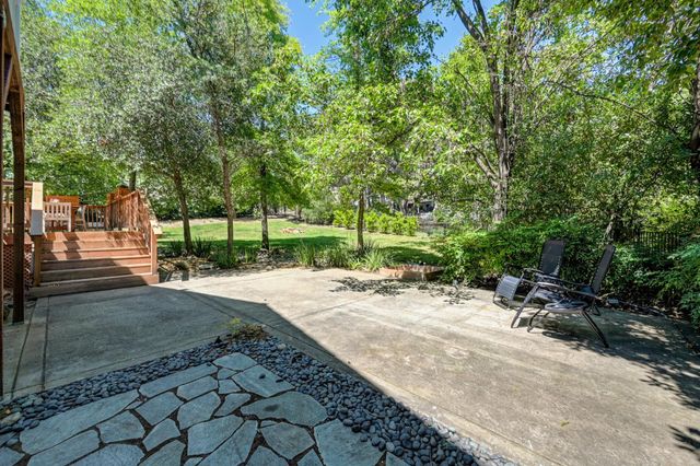 6669 Ventana Dr, Sloughhouse, CA 95683
