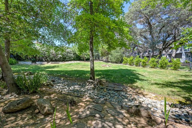 6669 Ventana Dr, Sloughhouse, CA 95683