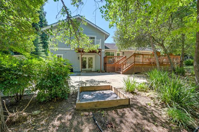 6669 Ventana Dr, Sloughhouse, CA 95683