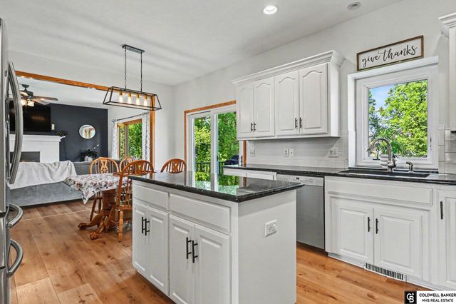 18328 Polk Street, Omaha, NE 68135
