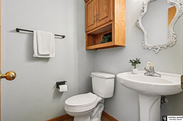 18328 Polk Street, Omaha, NE 68135