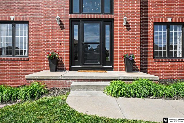 18328 Polk Street, Omaha, NE 68135