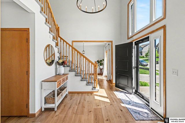 18328 Polk Street, Omaha, NE 68135