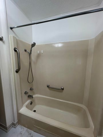 315 Vineyard Street, Hot Springs, AR 71913