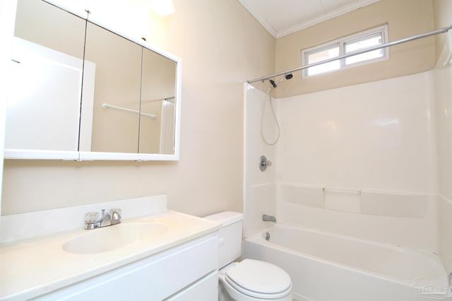 1504 E Strong St, Pensacola, FL 32501