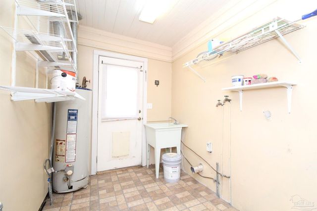 1504 E Strong St, Pensacola, FL 32501