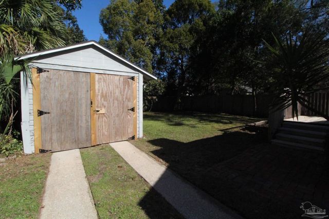 1504 E Strong St, Pensacola, FL 32501