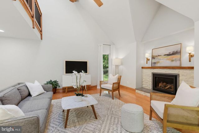 14225 POPLAR HILL RD, Germantown, MD 20874