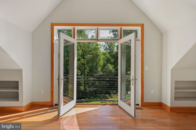 14225 POPLAR HILL RD, Germantown, MD 20874