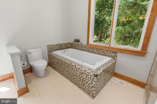 14225 POPLAR HILL RD, Germantown, MD 20874